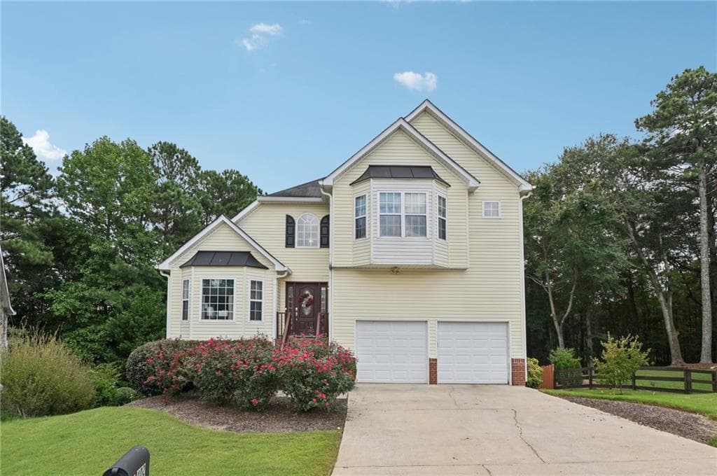 4 bedroom, 4 bathroom, 2,824 sq ft single family residence sold at 402 Towne Valley Drive, Woodstock, GA 30188