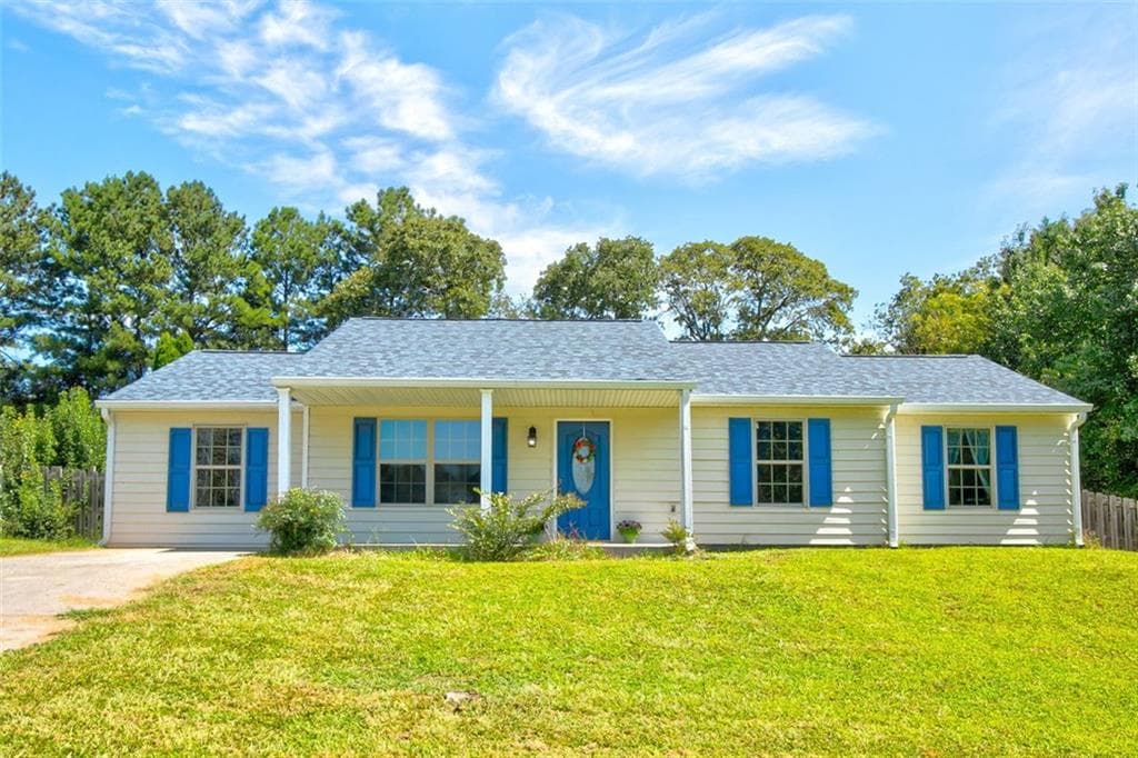 352 MEADOW TRACE Drive, Auburn, GA 30011 — most recent listing photo