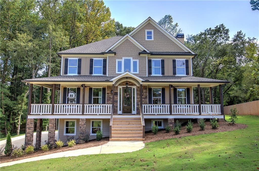 6 bedroom, 5 bathroom, 4,000 sq ft single family residence for sale at 10 Dove Pointe, Euharlee, GA 30145