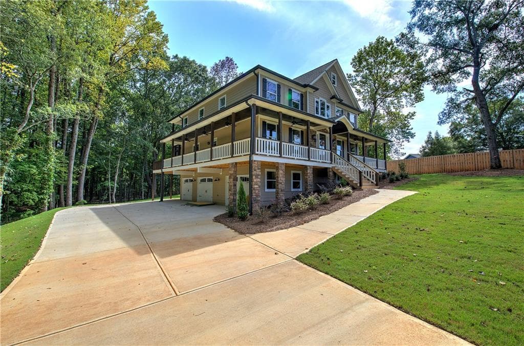 6 bedroom, 5 bathroom, 4,000 sq ft single family residence for sale at 10 Dove Pointe, Euharlee, GA 30145 — photo 8
