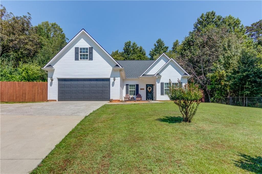4990 Price Road, Gainesville, GA 30506 — most recent listing photo