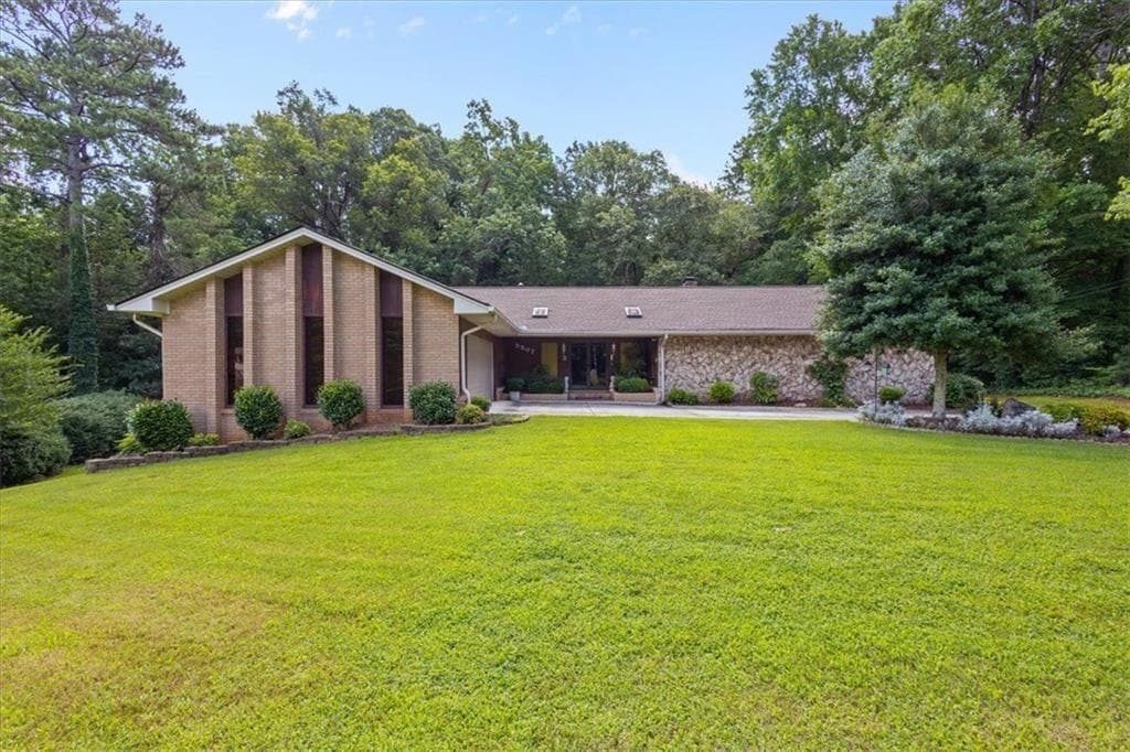 5507 Christi Drive, Douglasville, GA 30135 — most recent listing photo