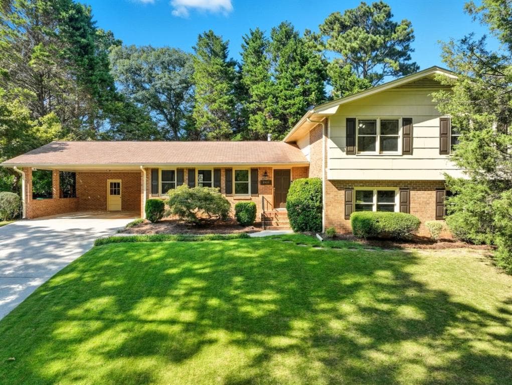 2932 Country Squire Lane, Decatur, GA 30033 — most recent listing photo