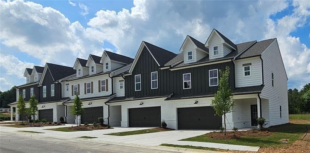206 Sharon Lane, Loganville, GA 30052 — most recent listing photo