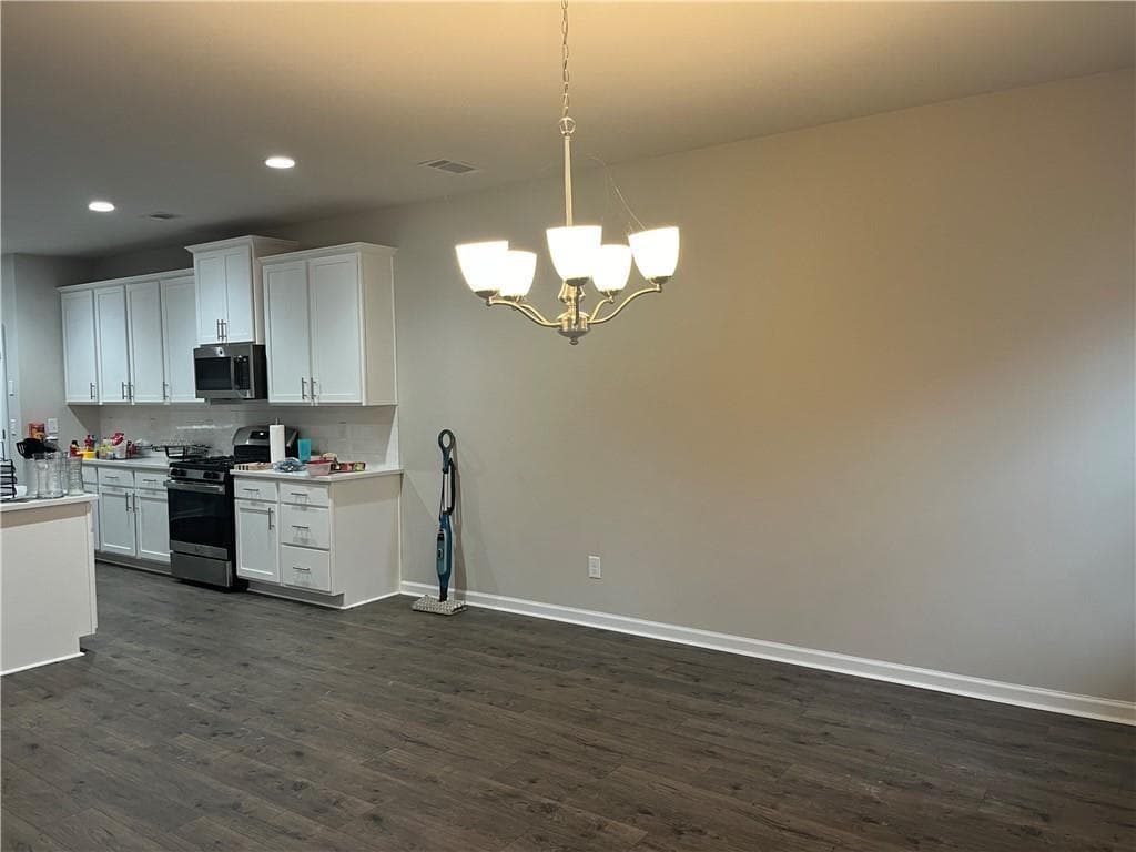 4 bedroom, 4 bathroom, 2,656 sq ft single family residence for rent at 408 Elkhorn Glen Court, Dacula, GA 30019 for $2,850 a month — photo 5