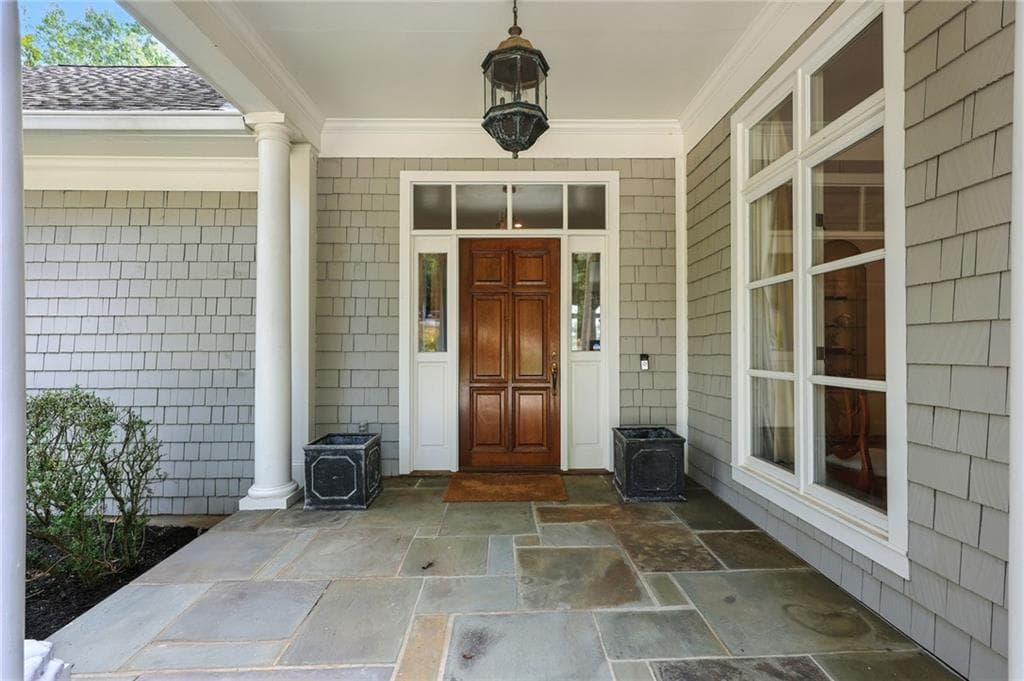 4 bedroom, 4 bathroom, 4,386 sq ft single family residence for sale at 951 East Lake Drive, Gainesville, GA 30506 — photo 8