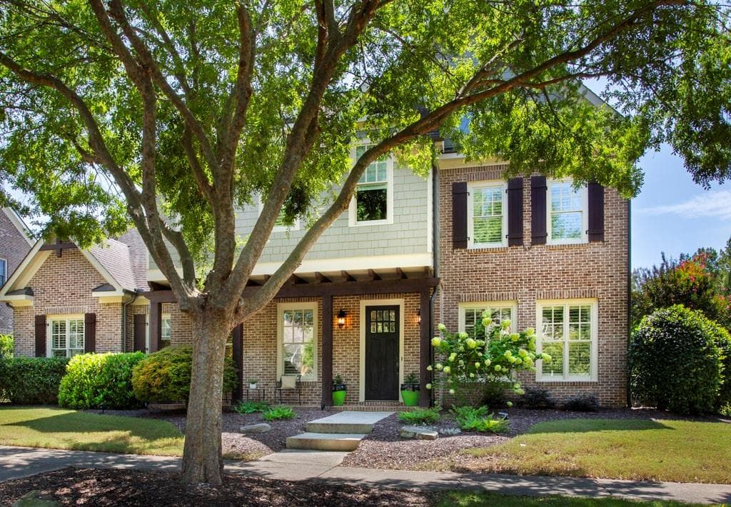 1095 Lunsford Circle, Alpharetta, GA 30004 — most recent listing photo