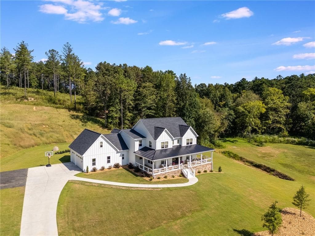 5 bedroom, 5 bathroom, 5,800 sq ft single family residence for sale at 375 Druid Road, Rome, GA 30161 — photo 6