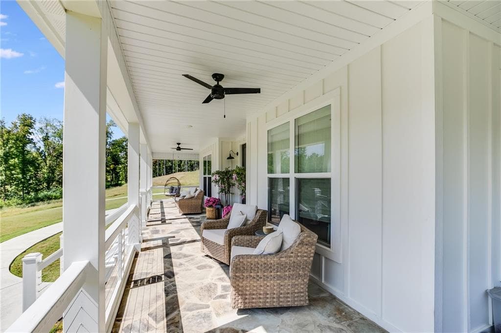 5 bedroom, 5 bathroom, 5,800 sq ft single family residence for sale at 375 Druid Road, Rome, GA 30161 — photo 10