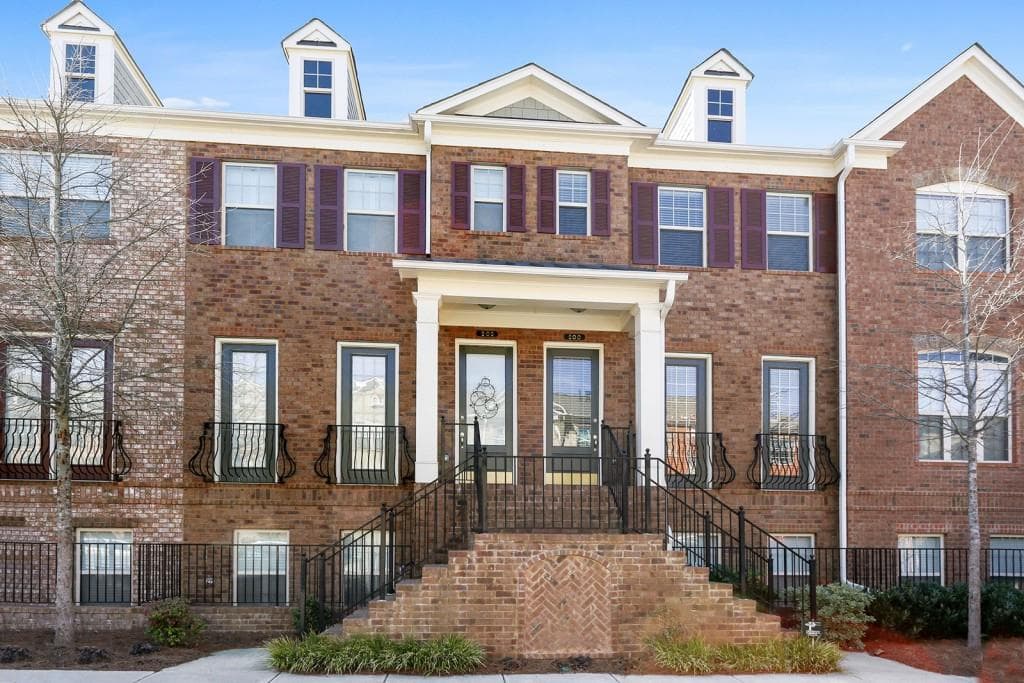 200 Alderwood Point, Sandy Springs, GA 30328 — most recent listing photo
