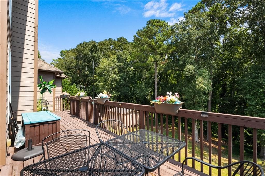 5 bedroom, 5 bathroom, 5,116 sq ft single family residence for sale at 330 Rothaus Ridges, Stockbridge, GA 30281 — photo 6