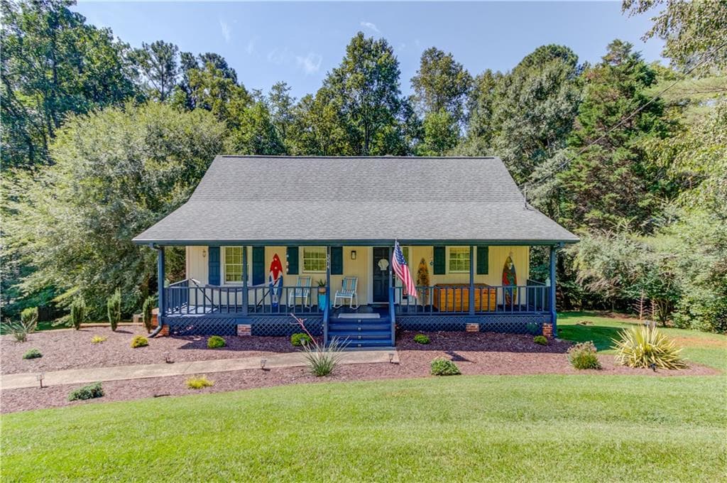 3574 Thompson Bend, Gainesville, GA 30506 — most recent listing photo