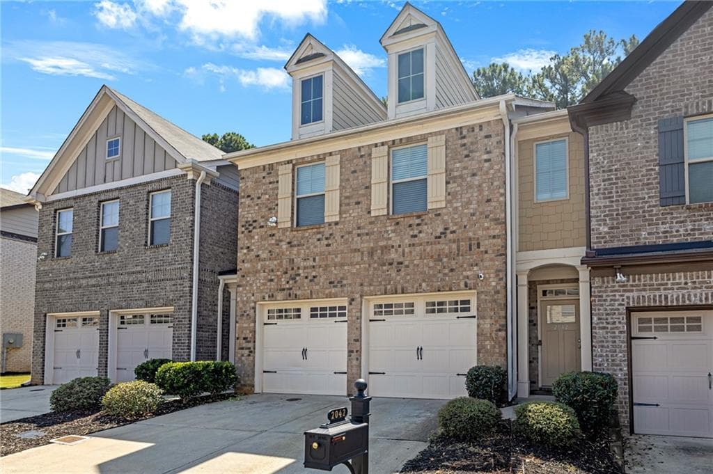 2042 Brightleaf Way 104, Marietta, GA 30060 — most recent listing photo