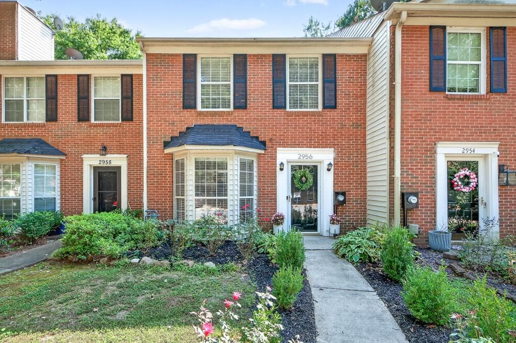 2956 Lexington Trace Drive, Smyrna, GA 30080 — most recent listing photo