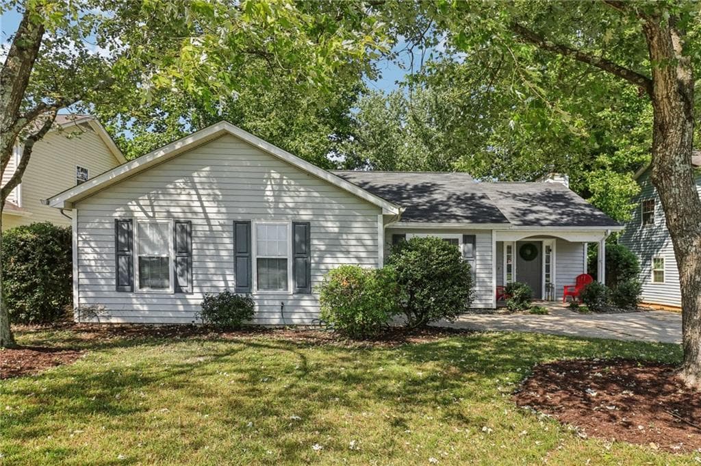 3 bedroom, 2 bathroom, 1,268 sq ft single family residence sold at 1607 Cobbs Creek Lane, Decatur, GA 30032