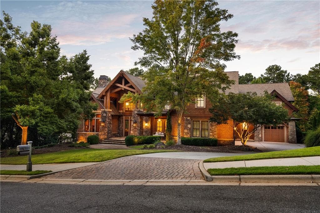879 Big Horn Hollow, Suwanee, GA 30024 — most recent listing photo