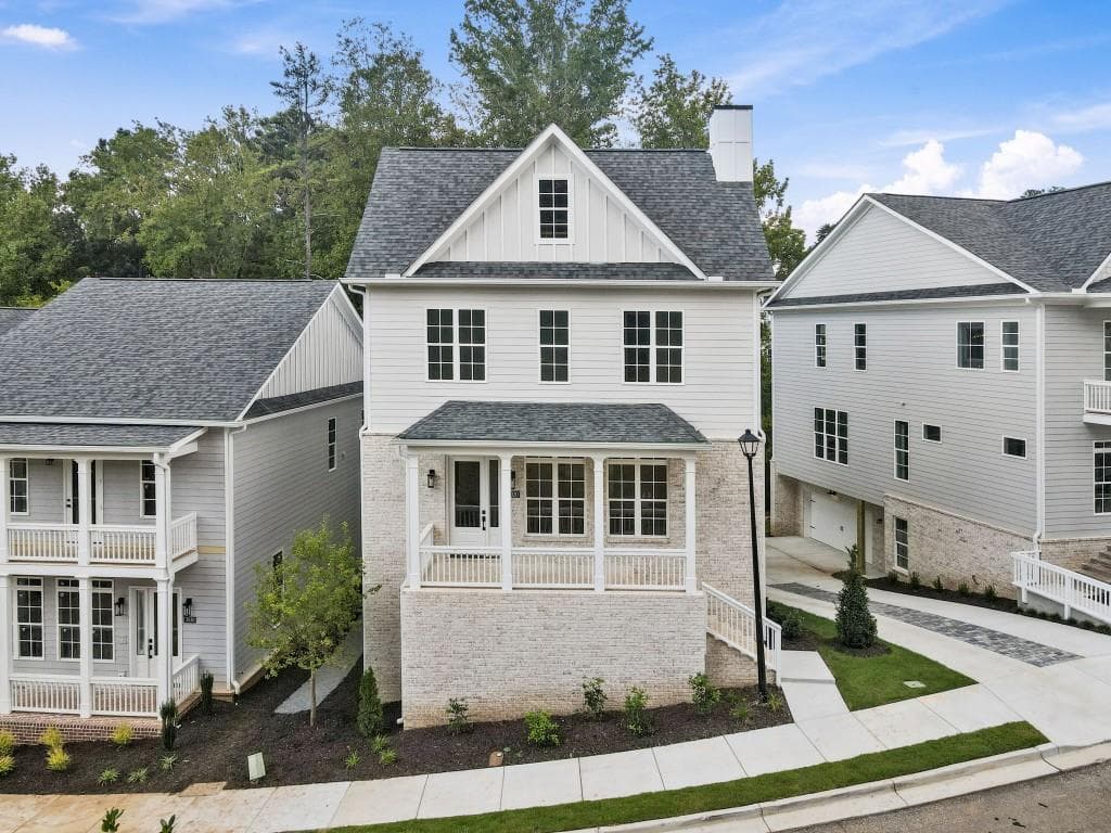 3020 Kara Court, Roswell, GA 30076 — most recent listing photo