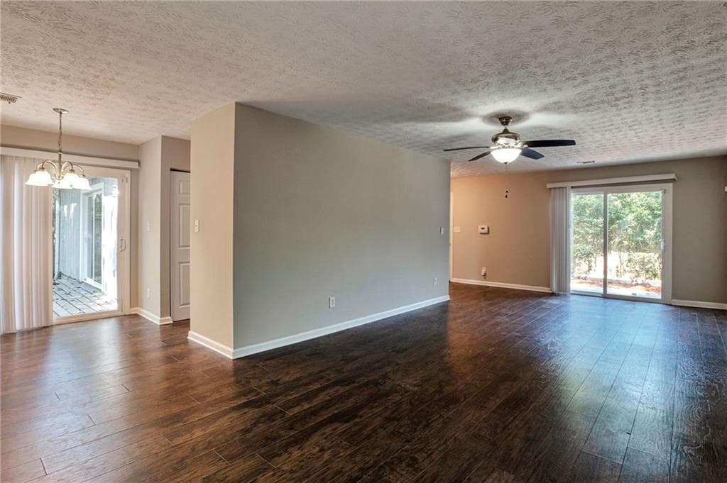 3 bedroom, 2 bathroom, 1,288 sq ft single family residence for sale at 5061 Martins Crossing Road, Stone Mountain, GA 30088 — photo 4