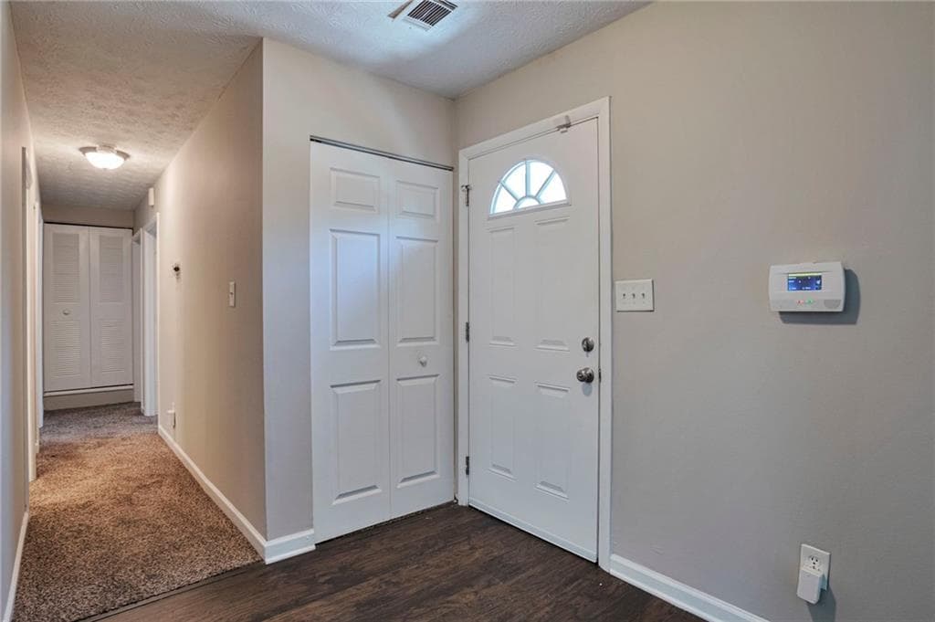 3 bedroom, 2 bathroom, 1,288 sq ft single family residence for sale at 5061 Martins Crossing Road, Stone Mountain, GA 30088 — photo 10