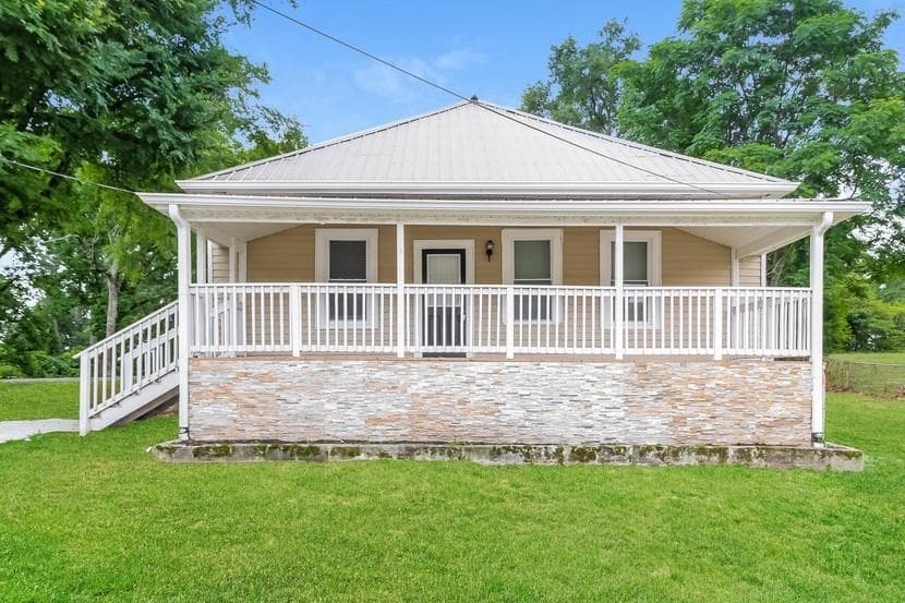 1847 New Street, Conyers, GA 30012 — most recent listing photo