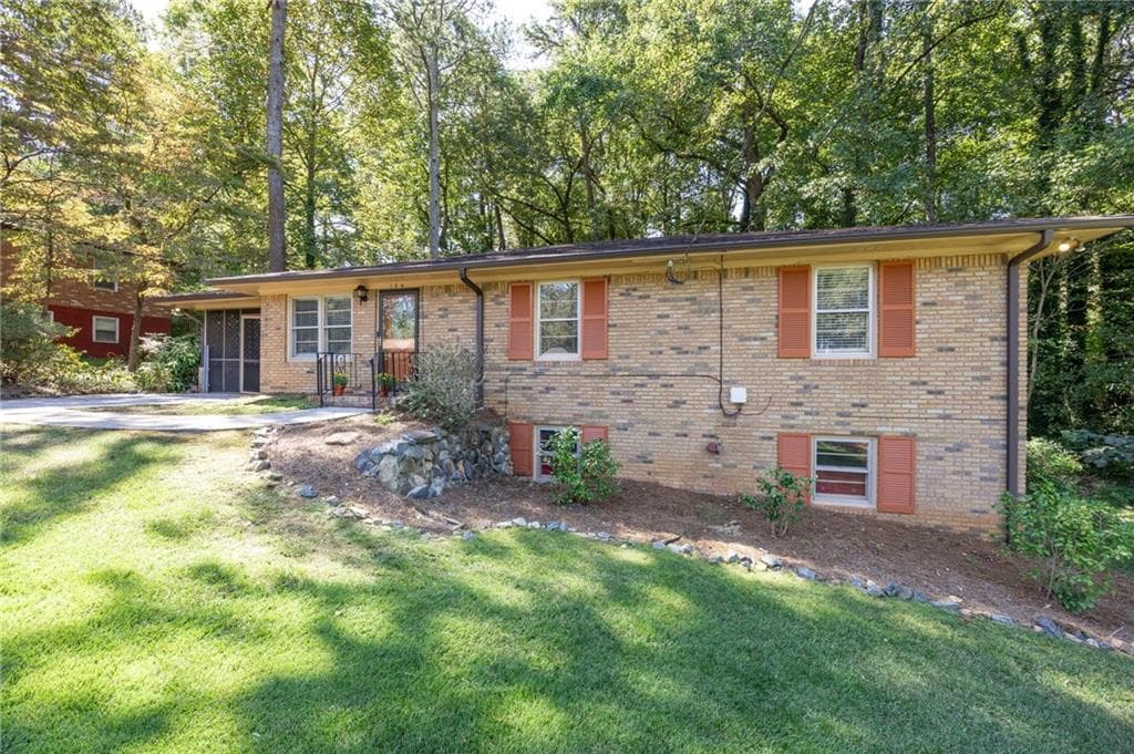 166 Hurt Drive, Smyrna, GA 30082 — most recent listing photo
