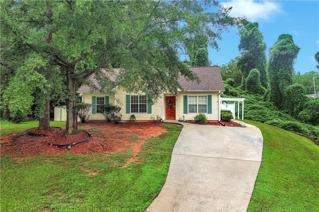 274 Griffith Street, Winder, GA 30680 — most recent listing photo