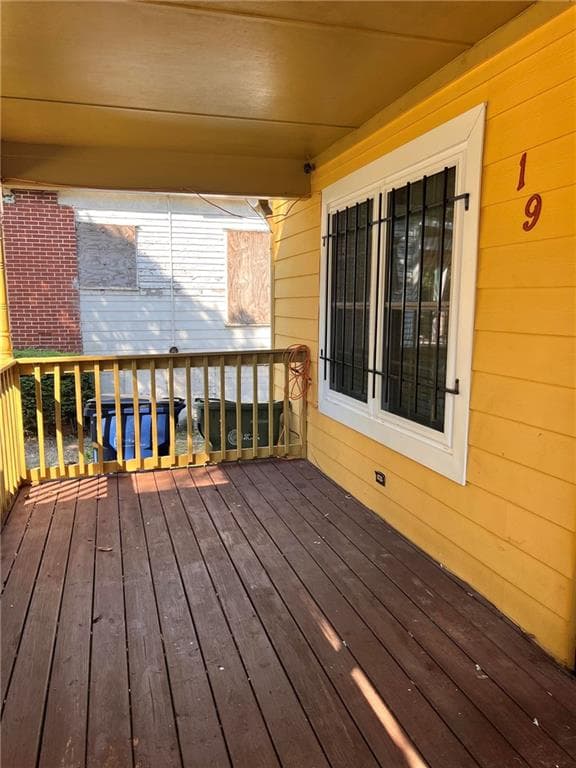 3 bedroom, 2 bathroom, 1,083 sq ft single family residence under contract at 19 Moury Avenue, Atlanta, GA 30315 — photo 6