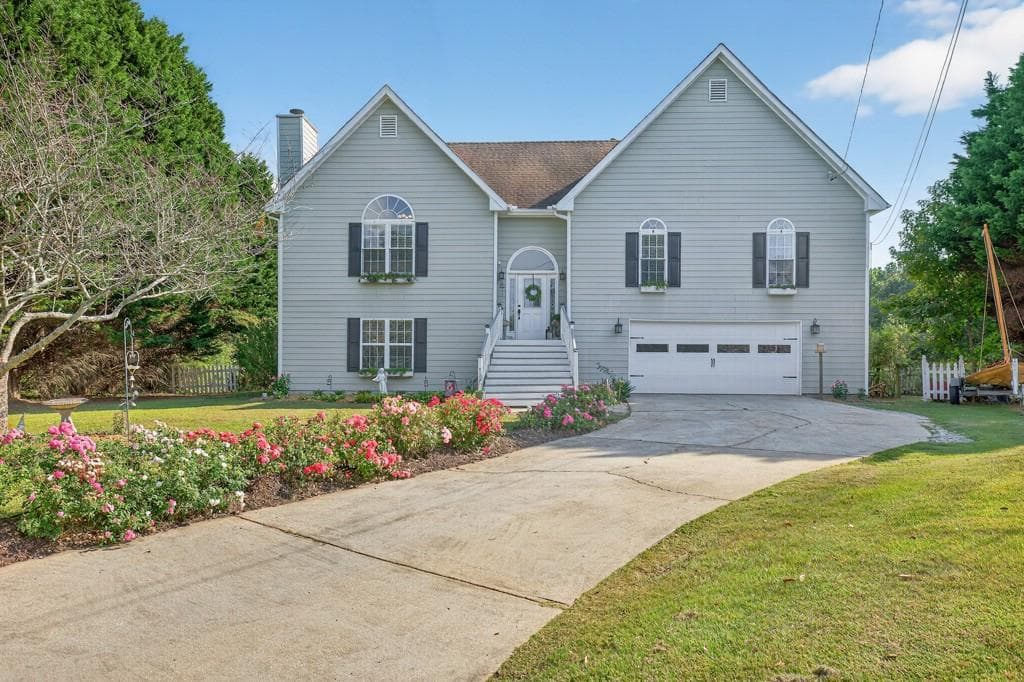 270 Meadow View Drive, Grayson, GA 30017 — most recent listing photo