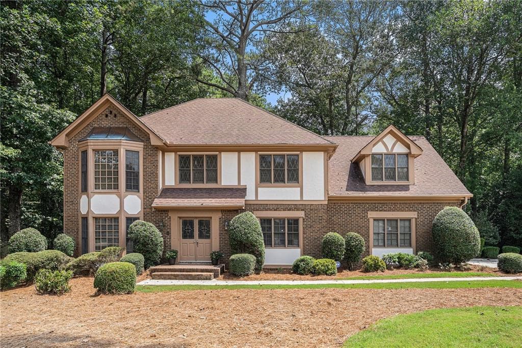5 bedroom, 5 bathroom, 5,139 sq ft single family residence sold at 355 Aldenshire Place, Atlanta, GA 30350
