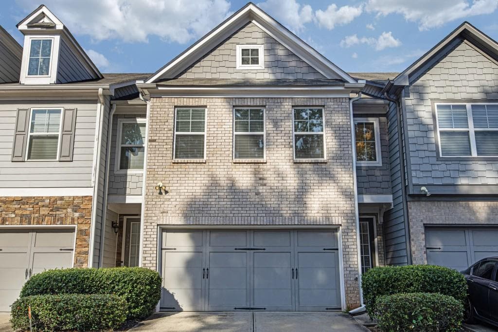 3927 Fireoak Drive, Decatur, GA 30032 — most recent listing photo