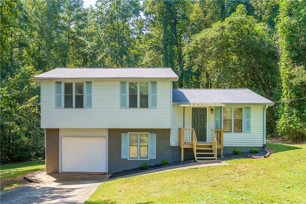 3006 Blake Court, Douglasville, GA 30135 — most recent listing photo