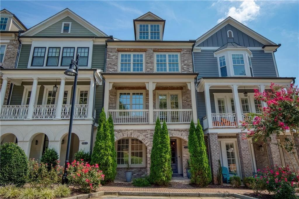 963 Forrest Street, Roswell, GA 30075 — most recent listing photo