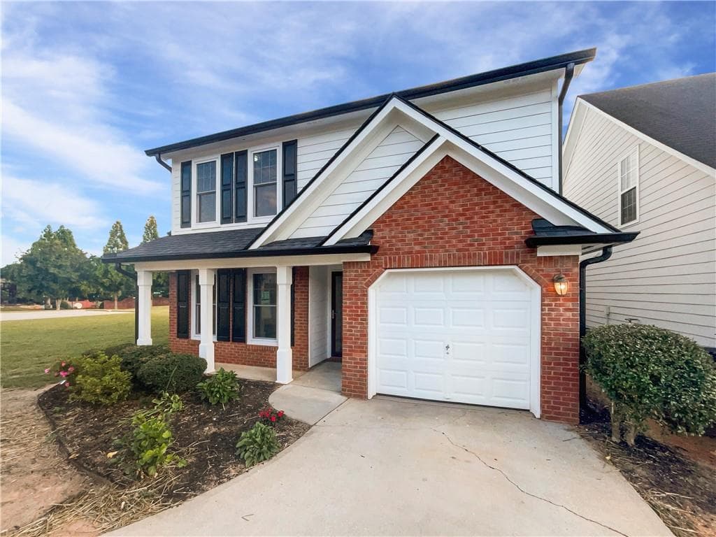 9562 LAKEVIEW Circle, Union City, GA 30291 — most recent listing photo