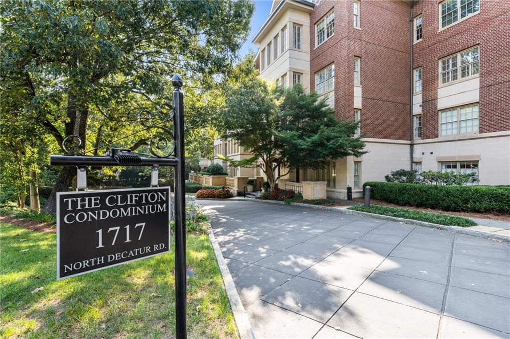 1717 N Decatur Road 122, Atlanta, GA 30307 — most recent listing photo