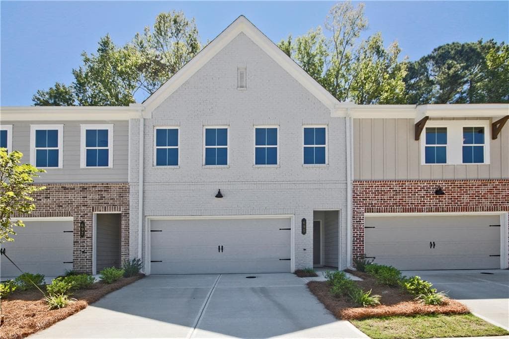 695 Sunstone Lane, Lawrenceville, GA 30043 — most recent listing photo