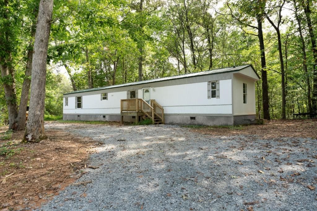385 Lakeside Park Drive, Ellijay, GA 30540 — most recent listing photo