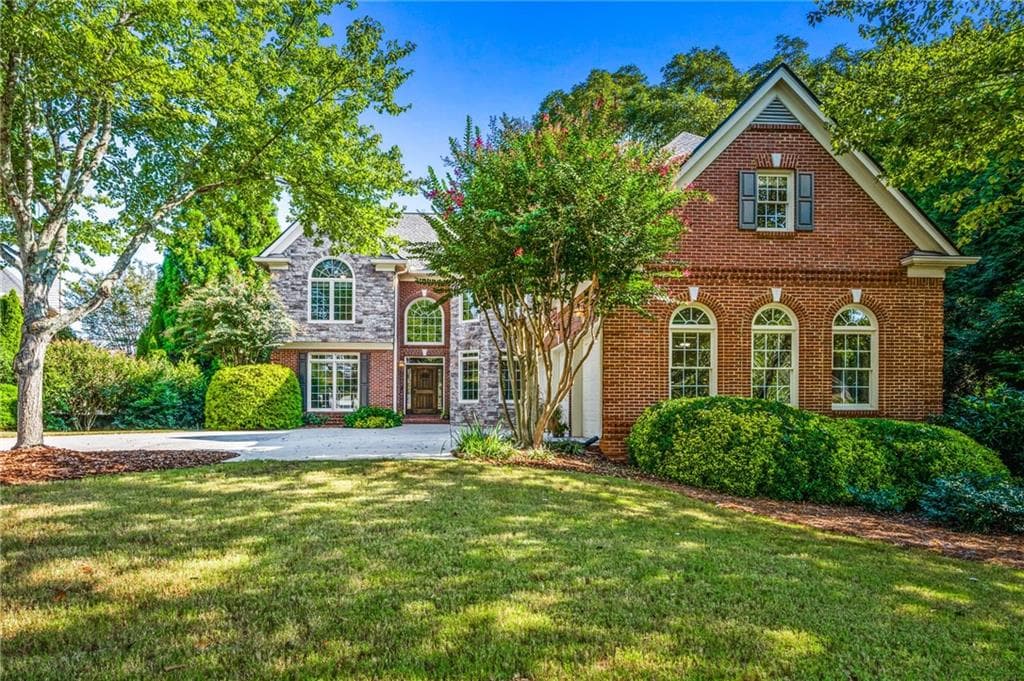 130 ELIZABETH Cove, Roswell, GA 30075 — most recent listing photo