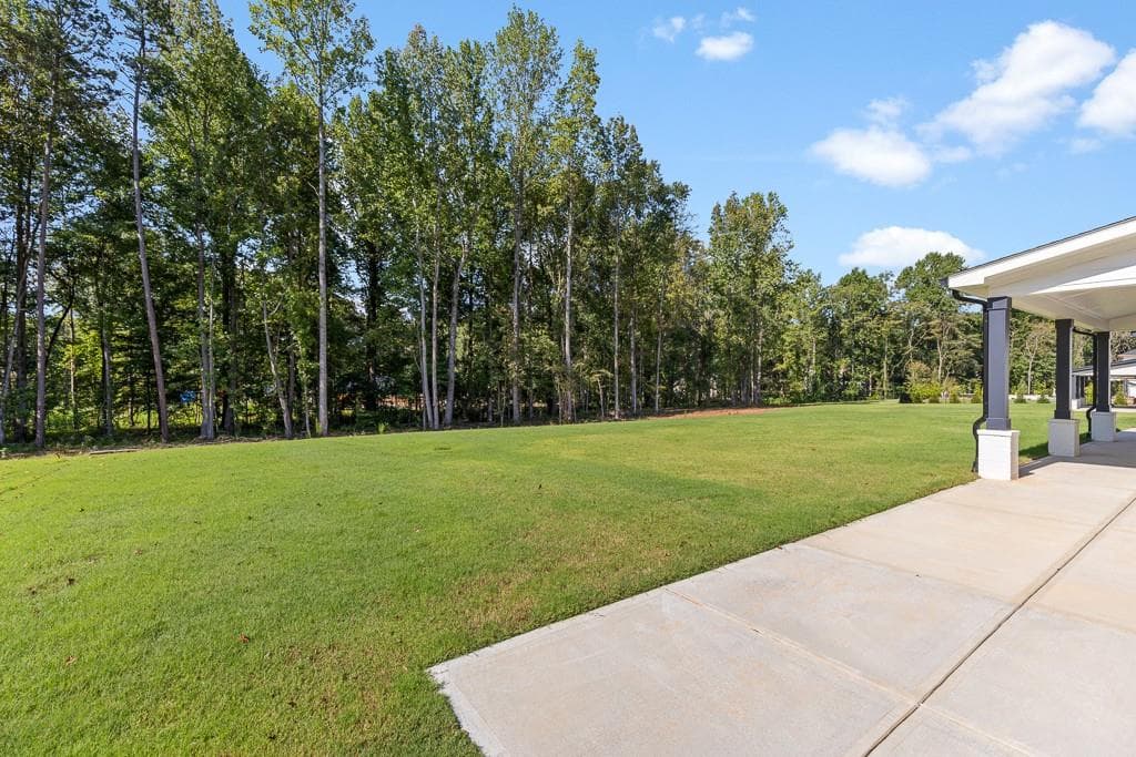 4 bedroom, 5 bathroom, 5,200 sq ft single family residence under contract at 2274 Highway 124, Jefferson, GA 30549 — photo 6
