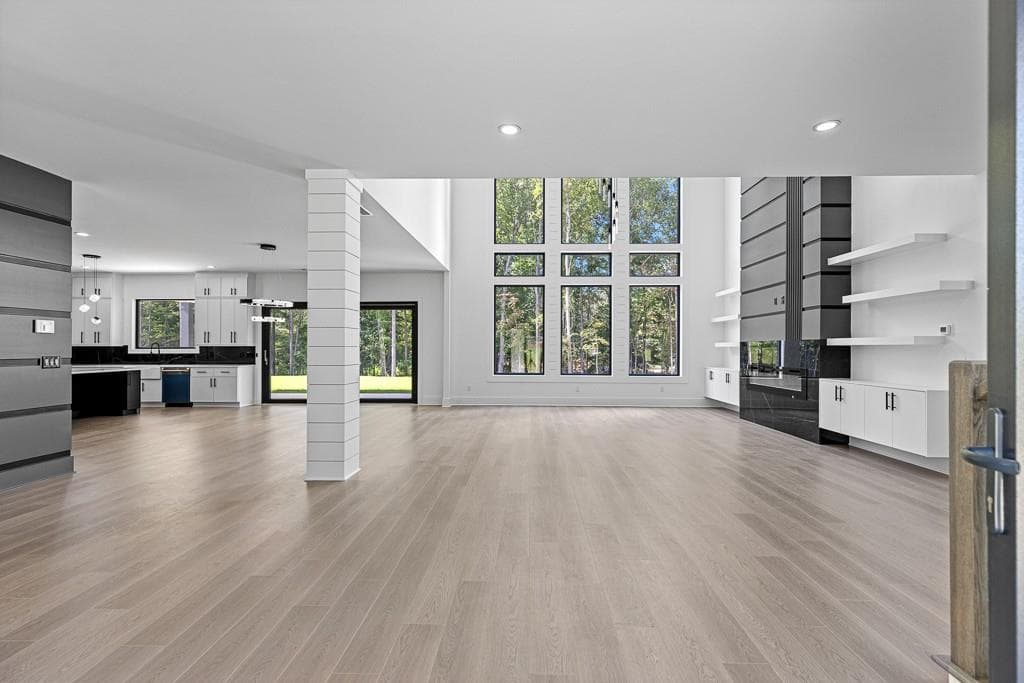 4 bedroom, 5 bathroom, 5,200 sq ft single family residence under contract at 2274 Highway 124, Jefferson, GA 30549 — photo 8
