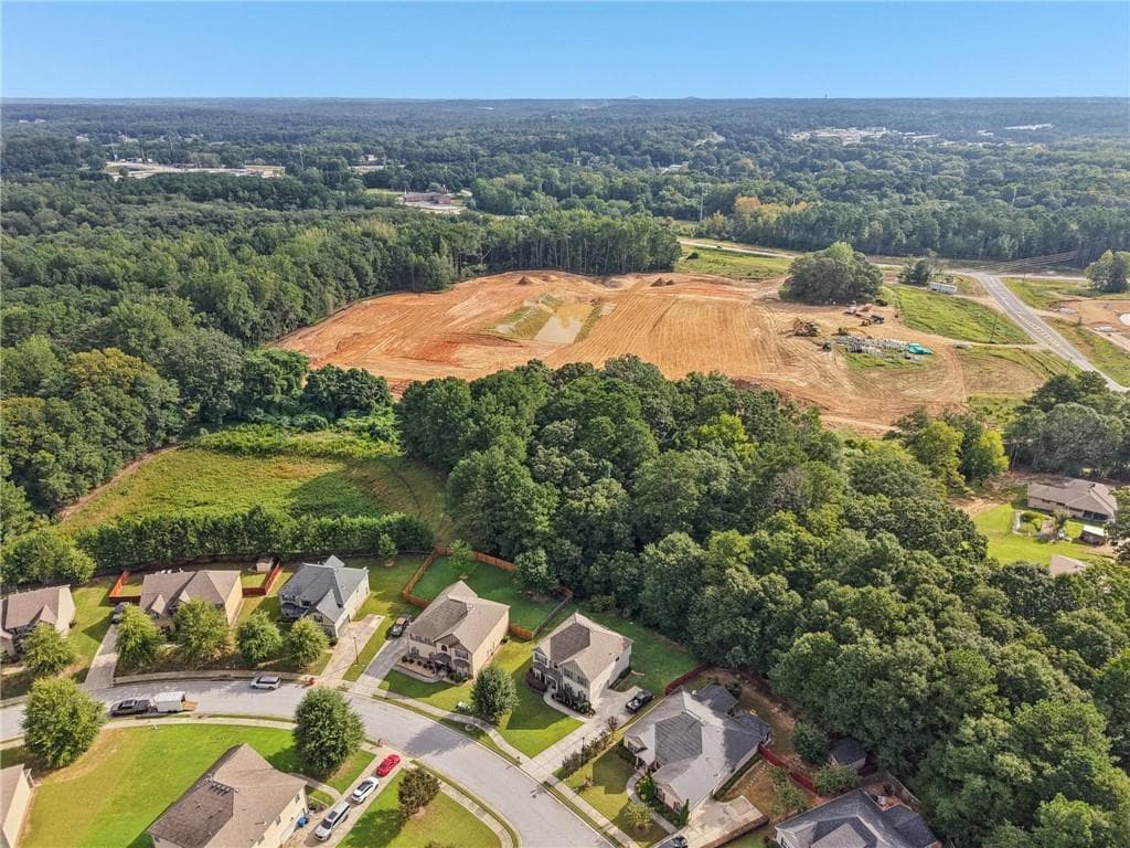 4 bedroom, 3 bathroom, 2,584 sq ft single family residence under contract at 115 Tanners Court, Covington, GA 30016 — photo 9