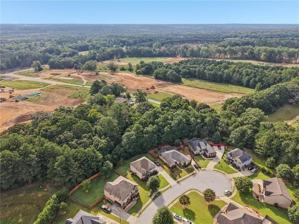 4 bedroom, 3 bathroom, 2,584 sq ft single family residence under contract at 115 Tanners Court, Covington, GA 30016 — photo 10