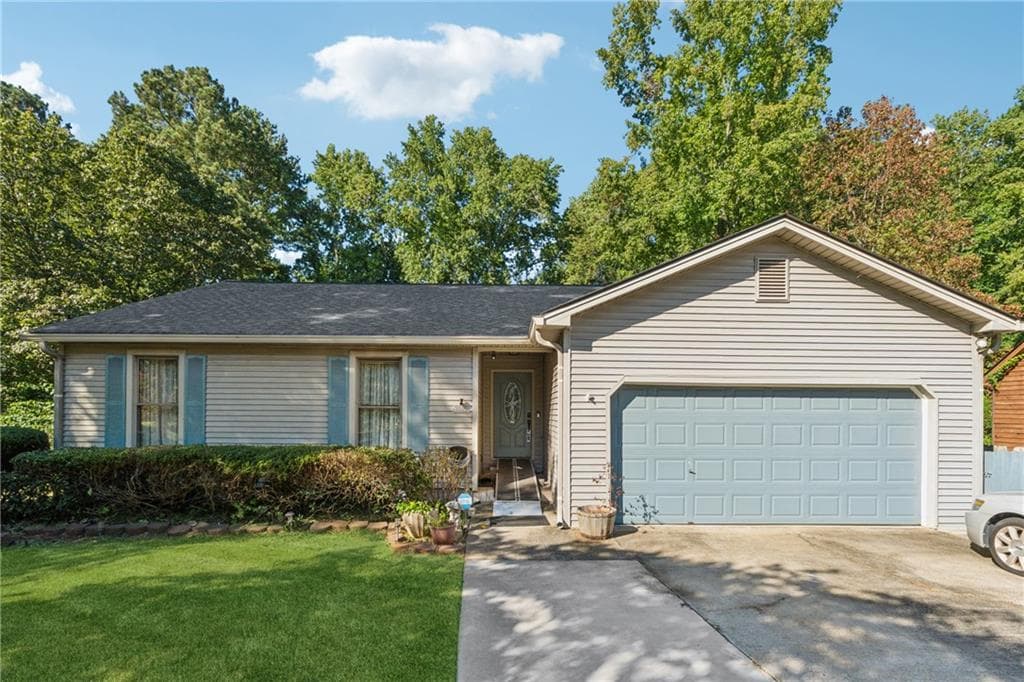 3075 Sawgrass Trail, Lilburn, GA 30047 — most recent listing photo