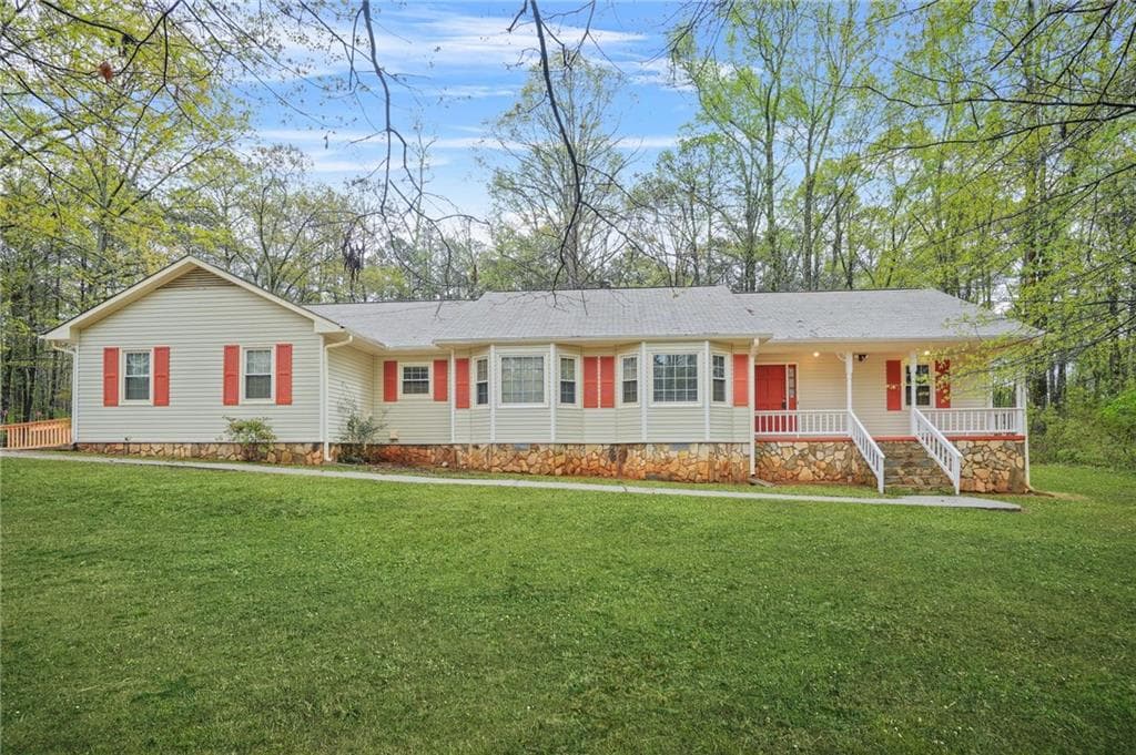 125 Bridget Drive, Hampton, GA 30228 — most recent listing photo