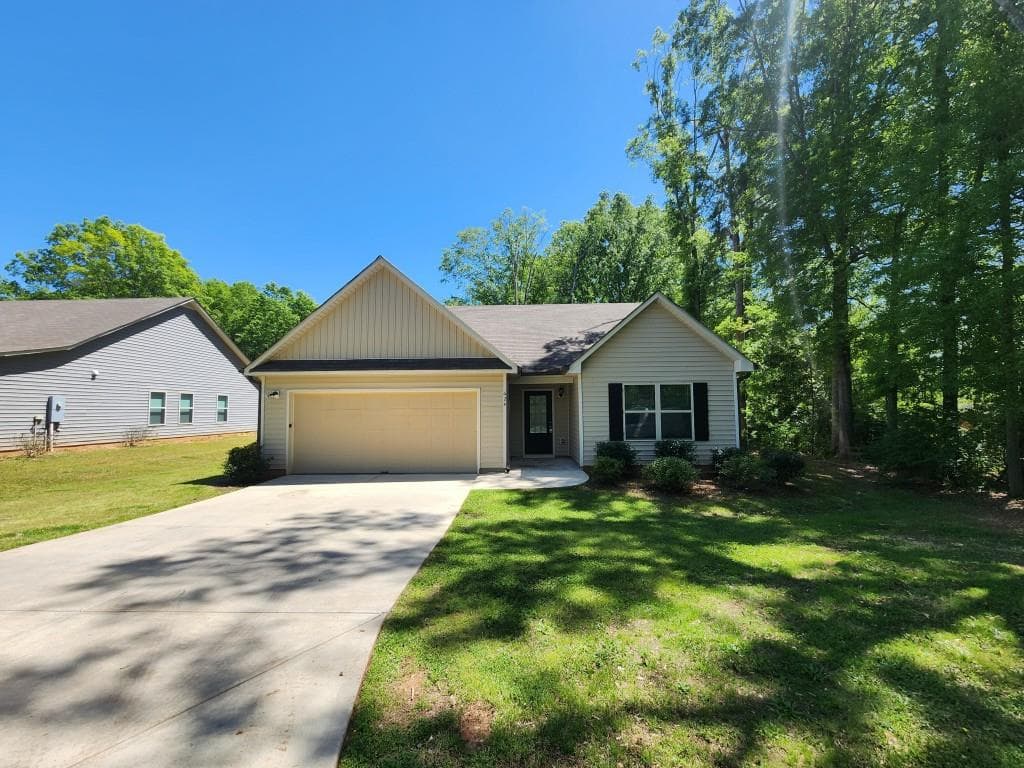 624 Stowers Drive, Monroe, GA 30655 — most recent listing photo