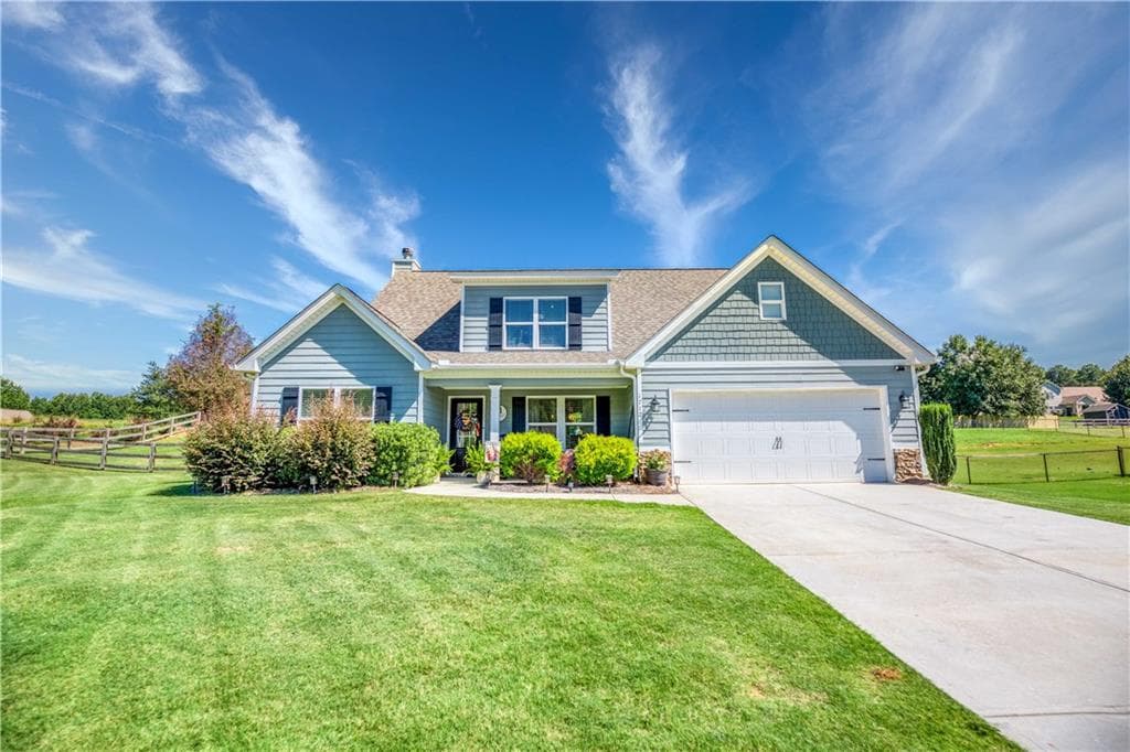 4 bedroom, 3 bathroom, 2,303 sq ft single family residence sold at 1712 Whitlock, Winder, GA 30680