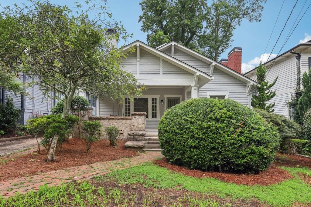 4 bedroom, 4 bathroom, 3,591 sq ft single family residence sold at 36 S Prado, Atlanta, GA 30309