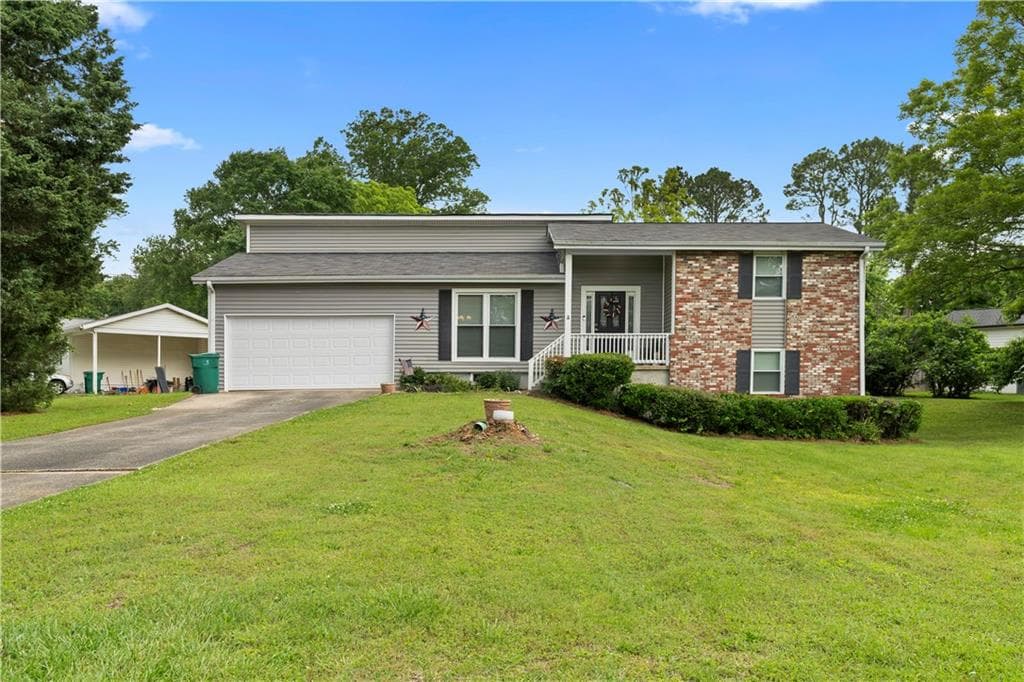1903 Lochlomand Lane, Smyrna, GA 30080 — most recent listing photo