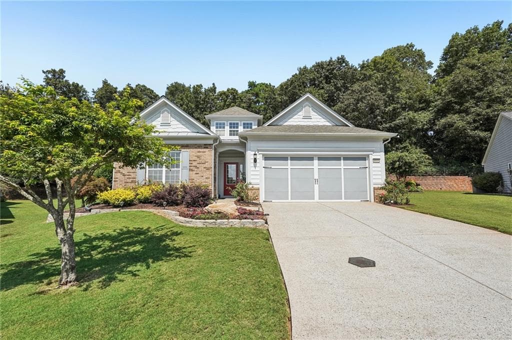 3 bedroom, 2 bathroom, 2,052 sq ft single family residence sold at 4605 Vanadium Bend, Cumming, GA 30040