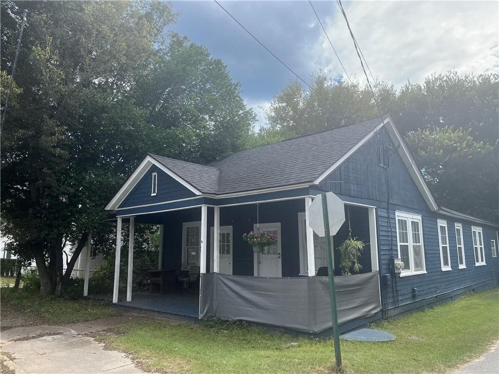 duplex sold at 1 Palmetto Street, Porterdale, GA 30014