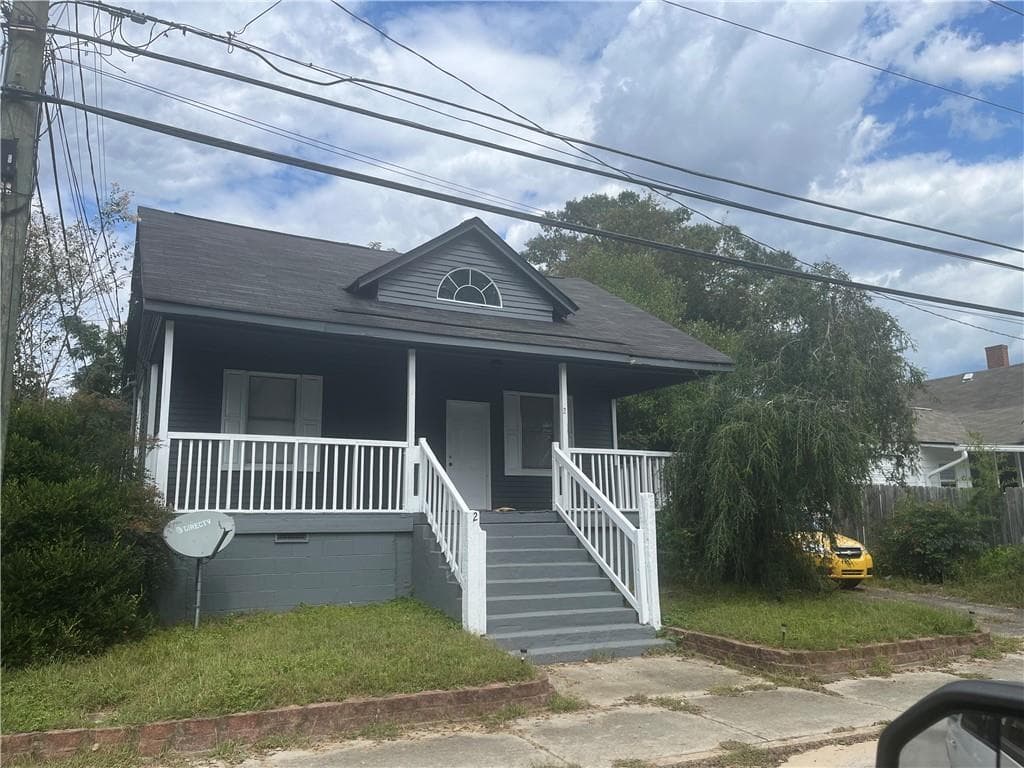 3 bedroom, 2 bathroom, 1,590 sq ft single family residence sold at 2 Palmetto Street, Porterdale, GA 30014